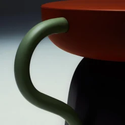 Sgabello Allié Red di Luca Nichetto*La Manufacture Best