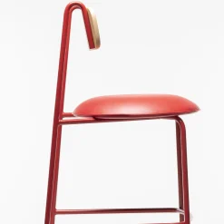 Sgabello da bar Lena Sg-75 rosso e frassino naturale di Designerd*Chairs & More Best