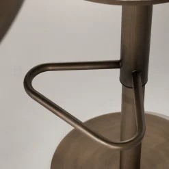 Sgabello da bar Virna di Ciarmoli Queda Studio*UNO Contract Best