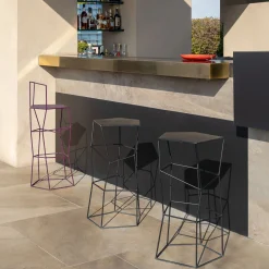 Sgabello in ferro colore liquirizia*Sesia&Co. New