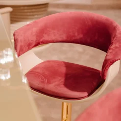 Sgabello Joyce di Pino*Vismara