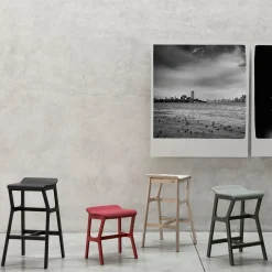 Sgabello medio nero Nhino LE di Emilio Nanni*TrabA' Best