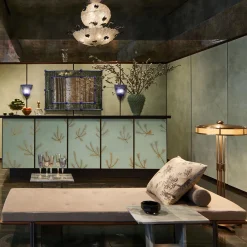 Tavolino in marmo quarzite smeraldo*Stone Stackers Discount