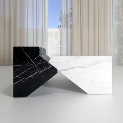 Tavolino Jogja Marquinia & Marmo di Carrara di Studio Hendro Hadinata*Dimarmo Discount