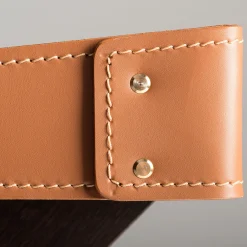 Tavolino Kaki in legno e cuoio*Mantellassi 1926 Online