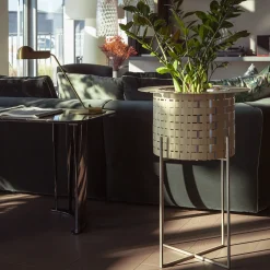 Tavolino Nexum medio nero*Splot Design Online