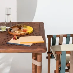 Tavolo Bistro quadrato per esterni Lignes in legno*Il Giardino di Legno New