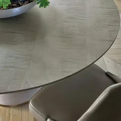 Tavolo da Pranzo Niku in Pelle Grigio Asfalto e Legno*Franco Bianchini Best