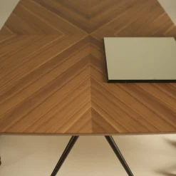 Tavolo da riunione Dapper 1 in noce*Sitia Outlet