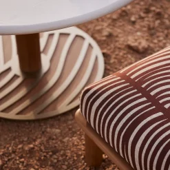 Tavolo da tè bianco sporco Ghaf di Lorenza Bozzoli*Jwana Hamdan Outlet