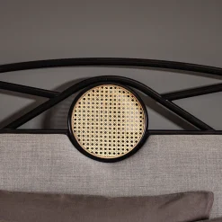 Testiera Yvette di Chiara Andreatti*Gebrüder Thonet Vienna GmbH (GTV) – Wiener GTV Design Sale